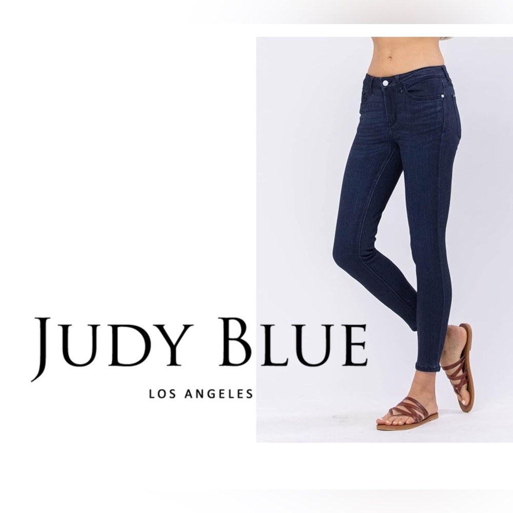 Judy Blue Women Jeans Skinny Dark Wash Size 5 26/27 EUC Minimalist Classic Chic